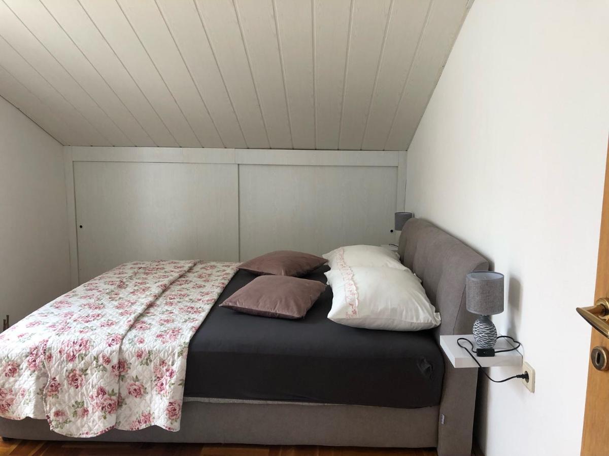 Apartment Bojana Novi Vinodolski Buitenkant foto